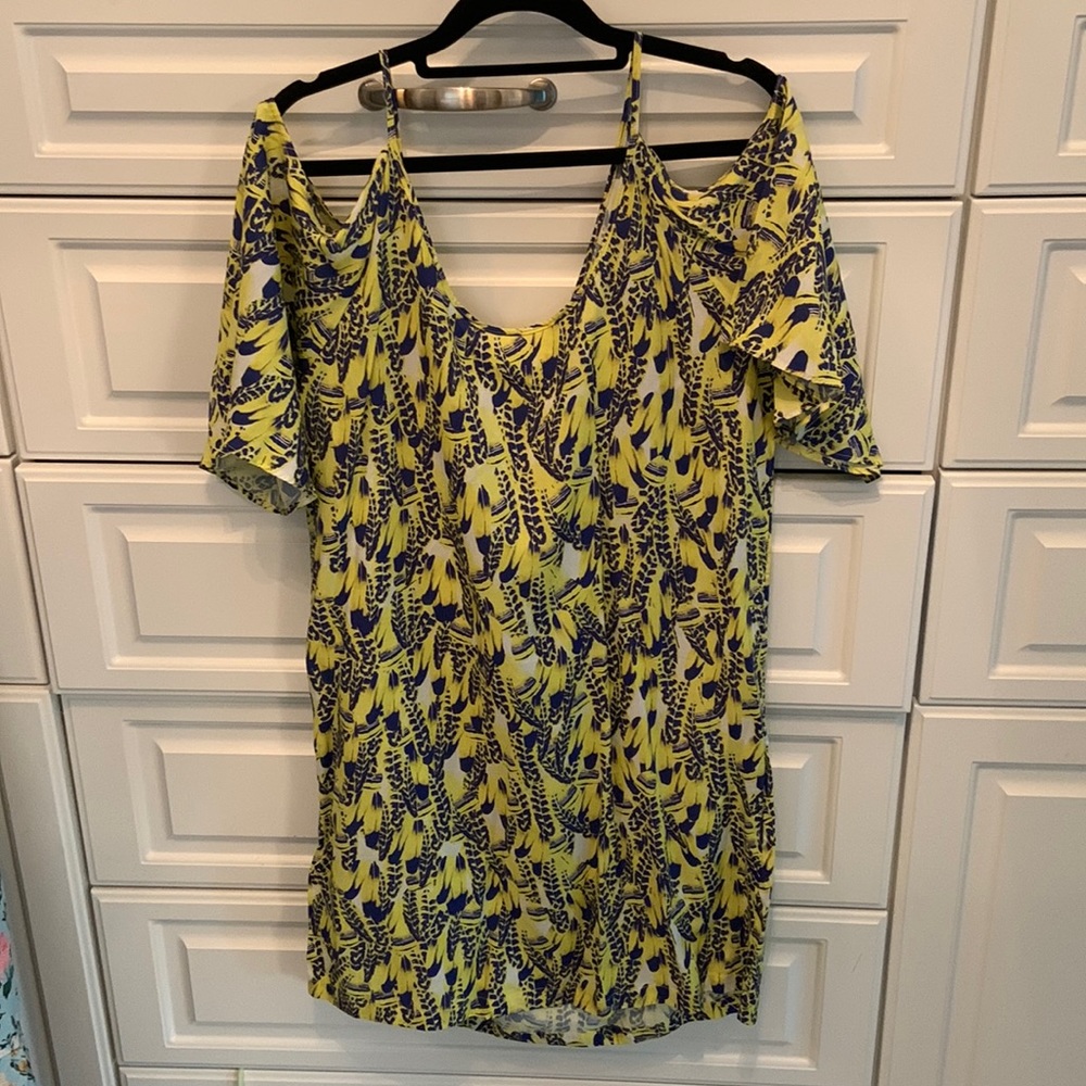 NWOT Sofia blue and yellow off the shoulder dress or coverup- Size Medium